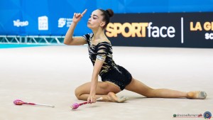 piergentili anna sfe06088 copia simone ferraro ph